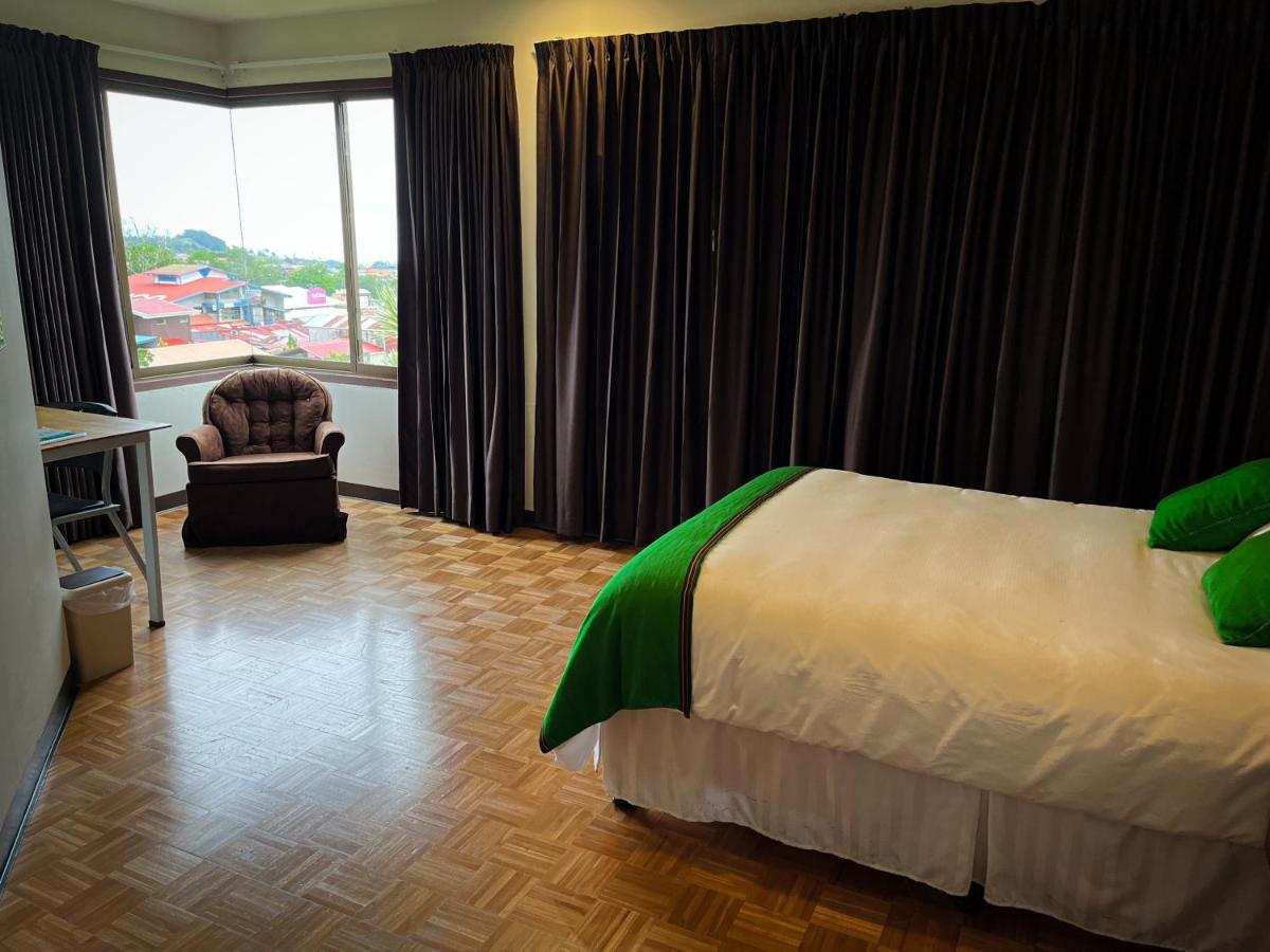 Legacy Boutique Hotel Quesada  Extérieur photo