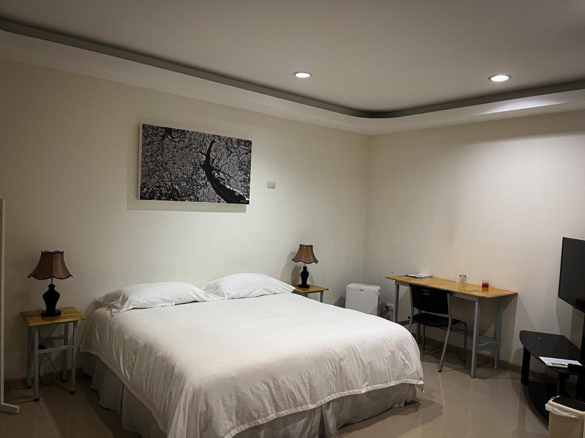 Legacy Boutique Hotel Quesada  Extérieur photo