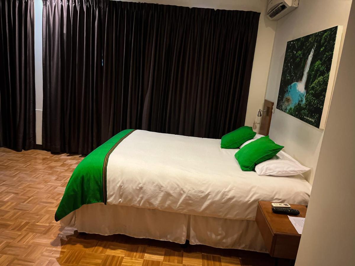 Legacy Boutique Hotel Quesada  Extérieur photo